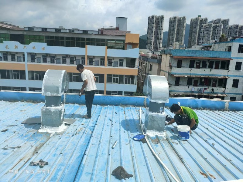 青浦钢结构屋面涂料维修方法